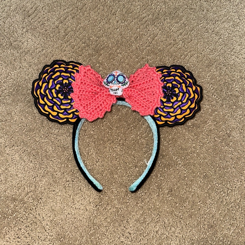 Disney Parks Coco Crochet Dia De Los Muertos Minnie Mouse Ears Headband NEW W/OT